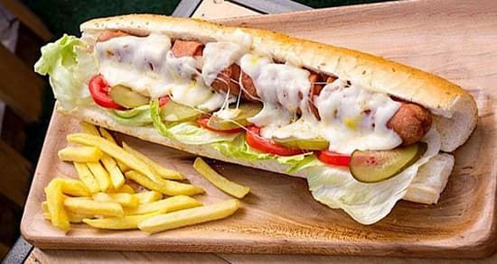 هات داگ پنیری